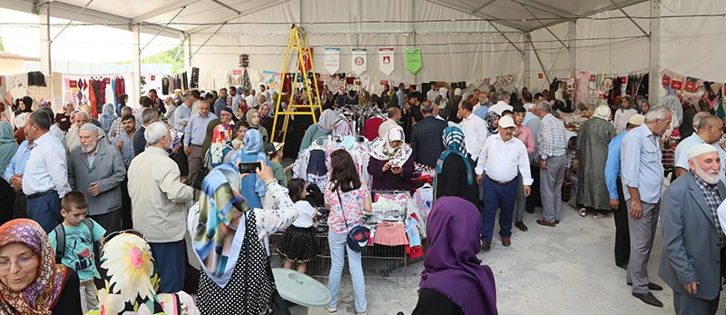 şefkat gülleri darende yöresel ürünler kermesi hayır çarşısı